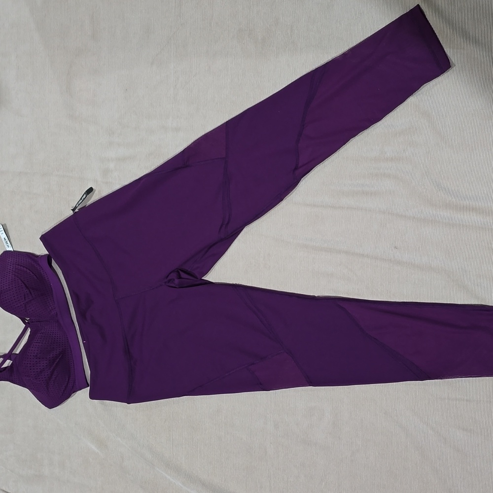NWT- Victoria's Sport Legging Set